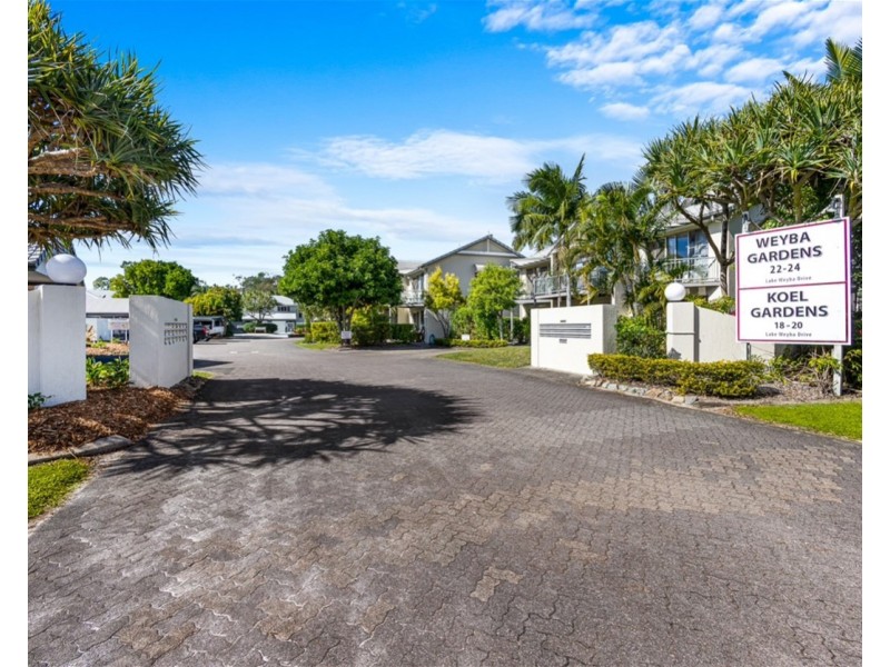 18 Lake Weyba Drive, Noosaville QLD 4566