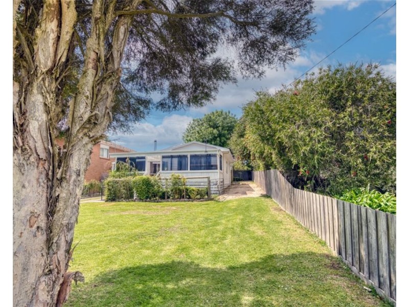 39 Red rocks rd, Cowes VIC 3922