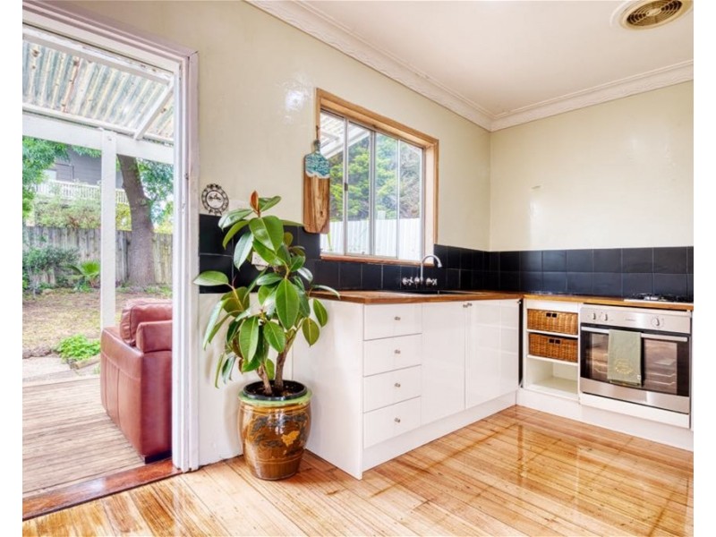 39 Red rocks rd, Cowes VIC 3922