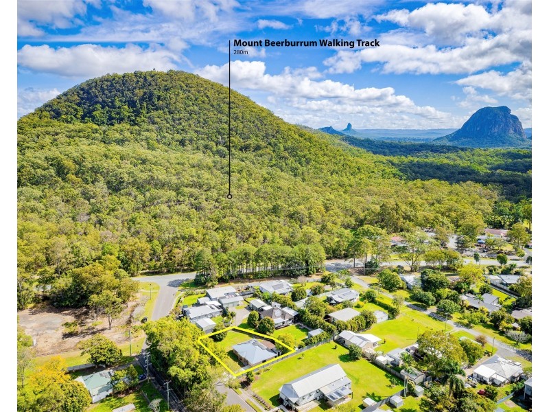 1/9 Anzac Avenue, Beerburrum QLD 4517