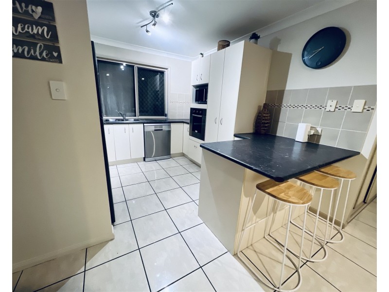 Sandstone Point QLD 4511