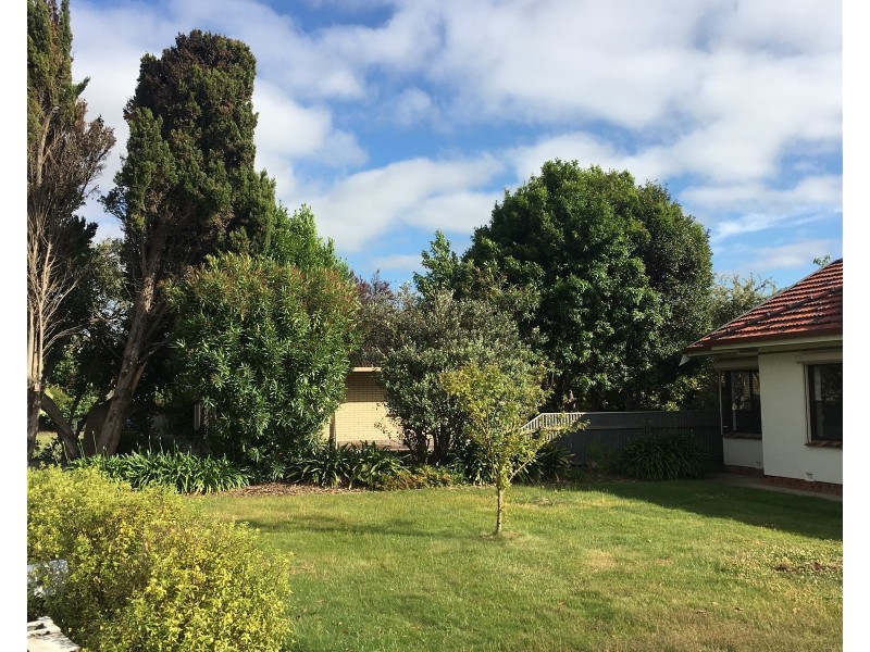 103 Mount Gambier Rd, Millicent SA 5280