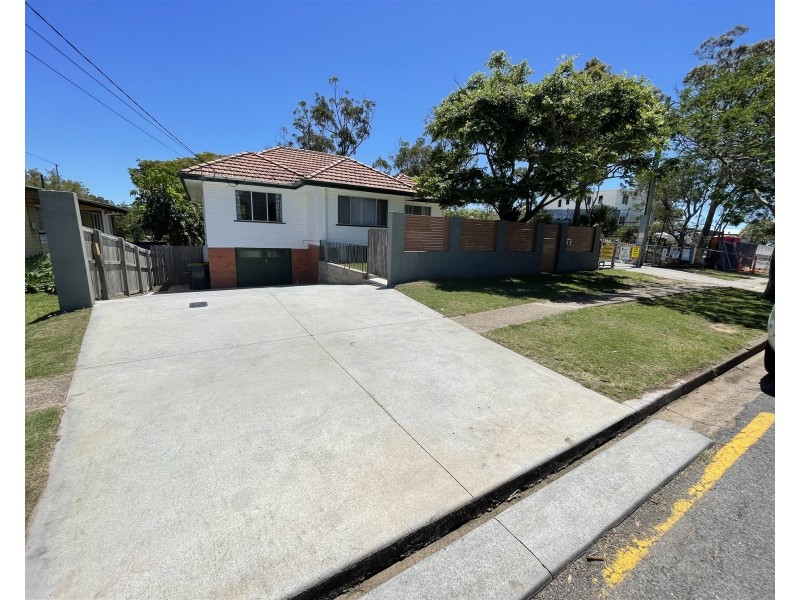 12 Miawela Street, Seven Hills QLD 4170