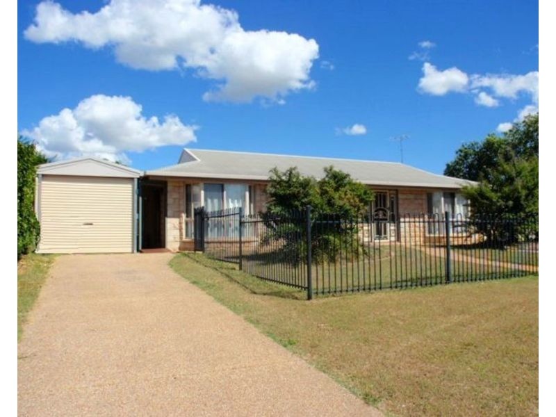 9 Jeppesen Drive, Emerald QLD 4720