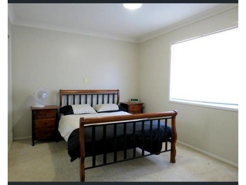 9 Jeppesen Drive, Emerald QLD 4720