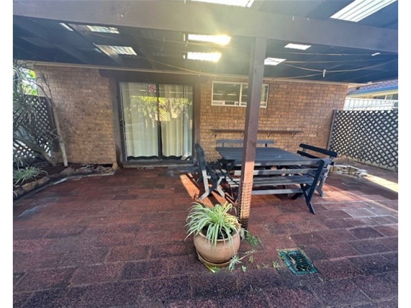 1 Capri Close, Belmont NSW 2280