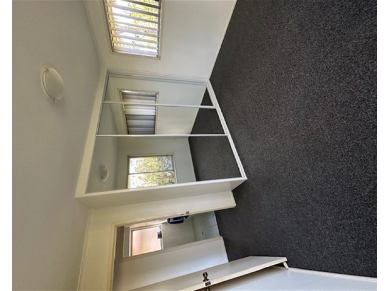 1 Capri Close, Belmont NSW 2280