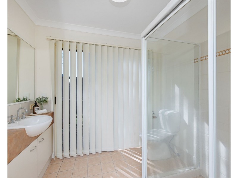 24 Easter Crescent, Pacific Pines QLD 4211