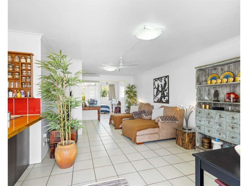 115/24 Lake Weyba Drive, Noosaville QLD 4566