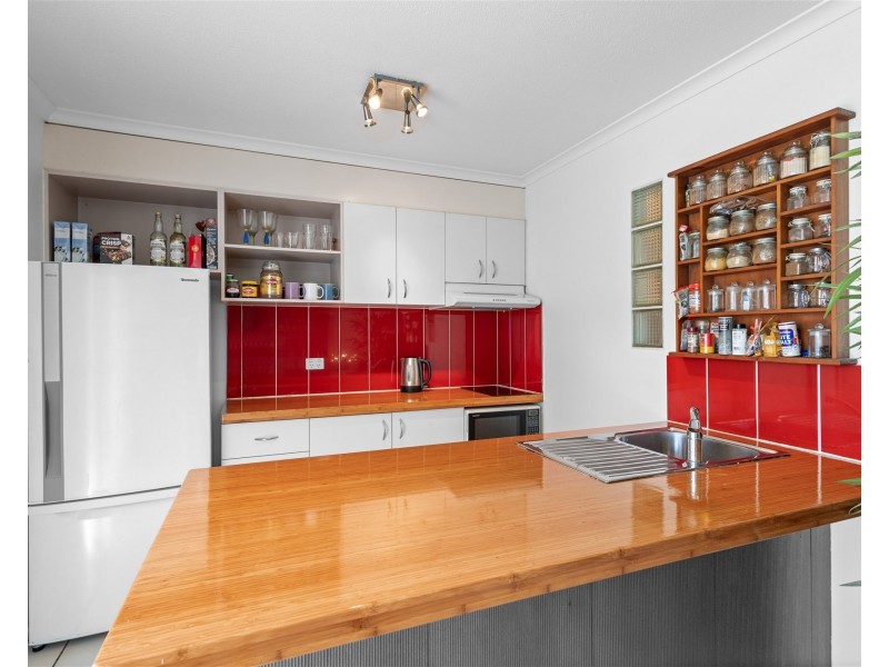 115/24 Lake Weyba Drive, Noosaville QLD 4566