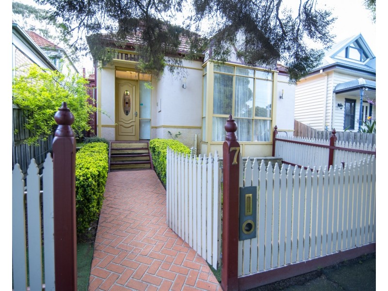 7 Wandin Road, Camberwell VIC 3124