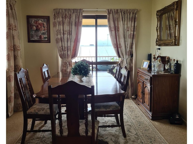 2 Bernard Street, Malanda QLD 4885