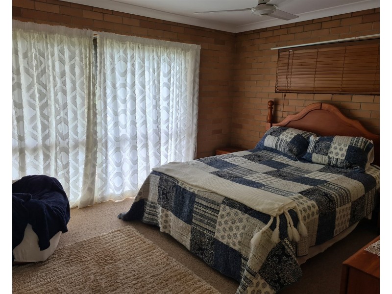 2 Bernard Street, Malanda QLD 4885