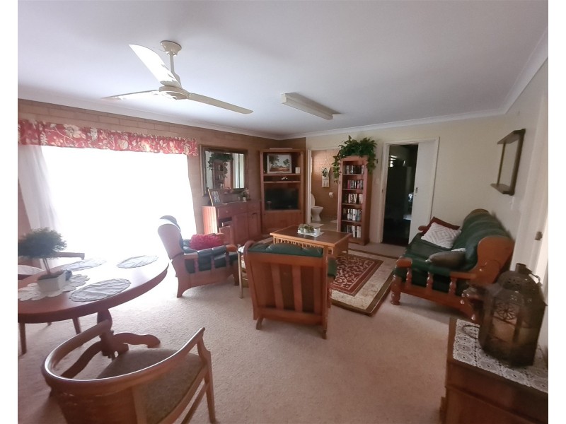 2 Bernard Street, Malanda QLD 4885