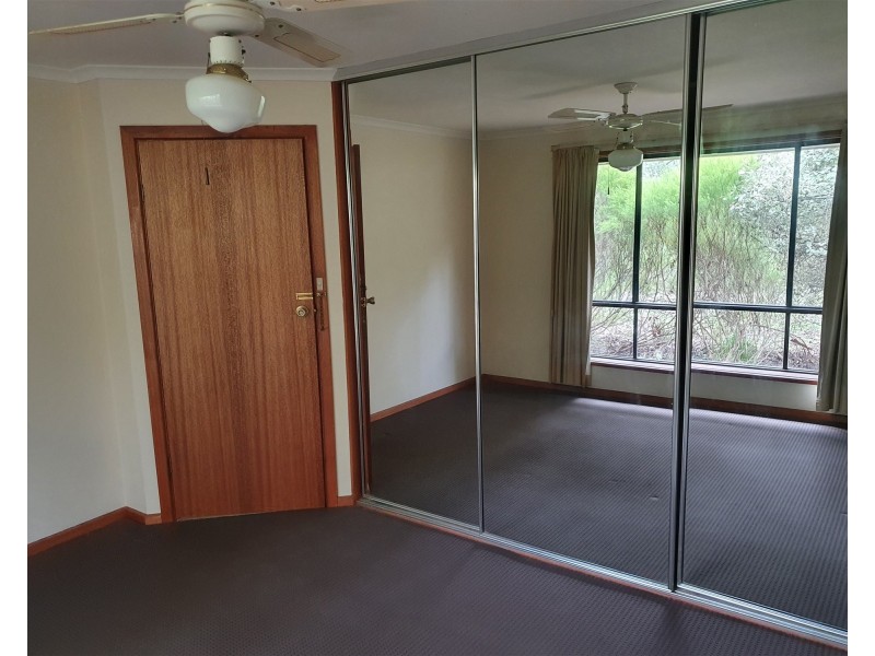 40  Mountford Ave, Bridgewater SA 5155