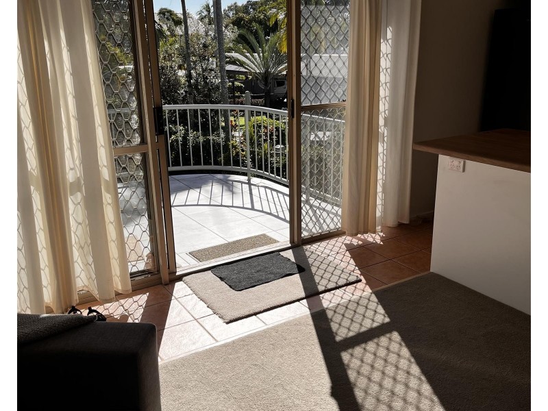 24 Lake Weyba Drive, Noosaville QLD 4566