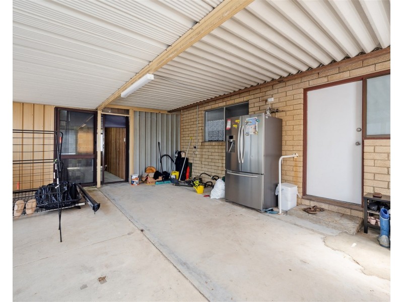 96 Spencer Road, Langford WA 6147