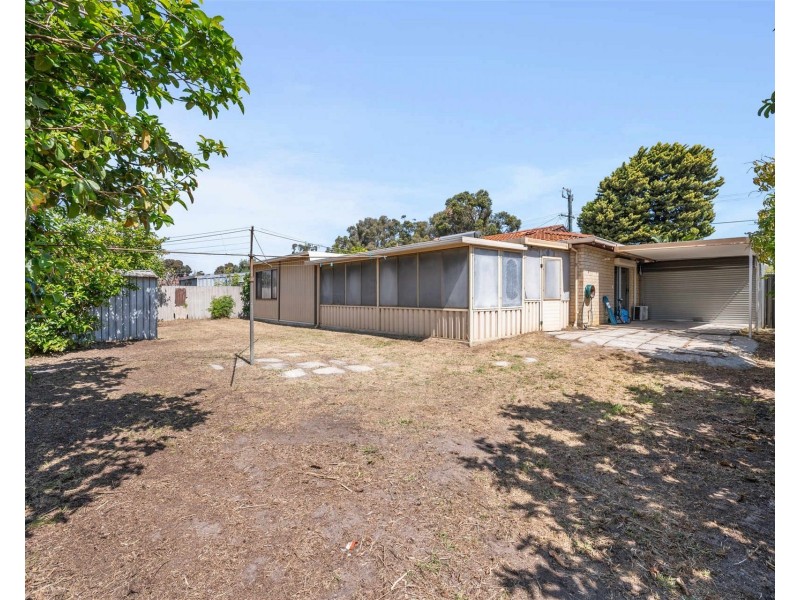 96 Spencer Road, Langford WA 6147