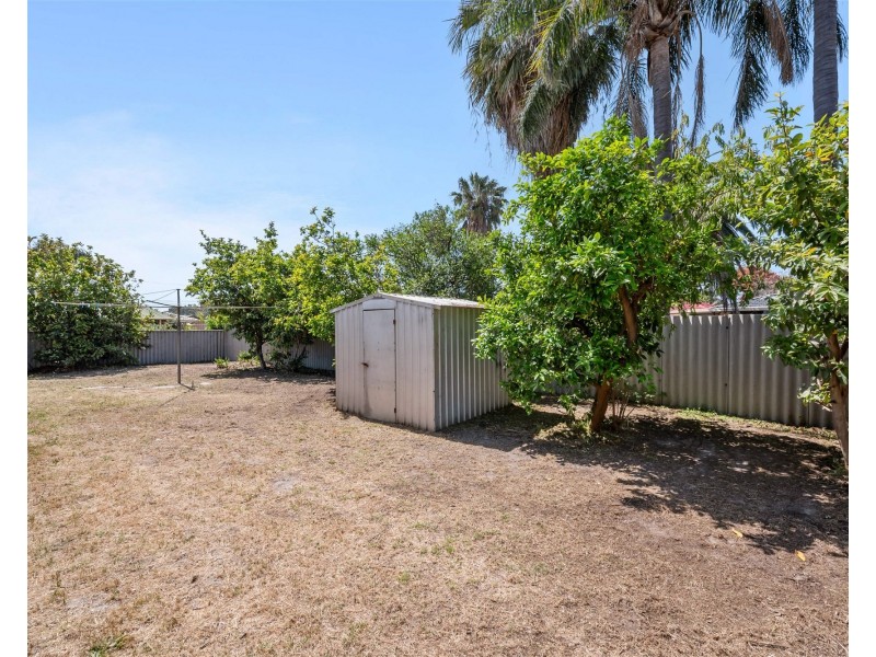 96 Spencer Road, Langford WA 6147