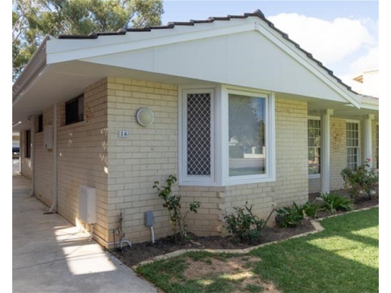 16 Genesta Crescent, Dalkeith WA 6009