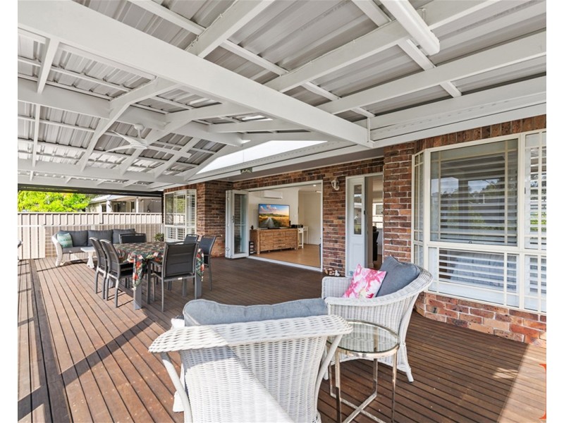 31 First Avenue, Green Point NSW 2251