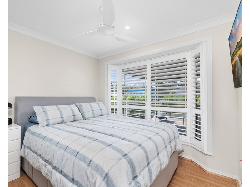 31 First Avenue, Green Point NSW 2251