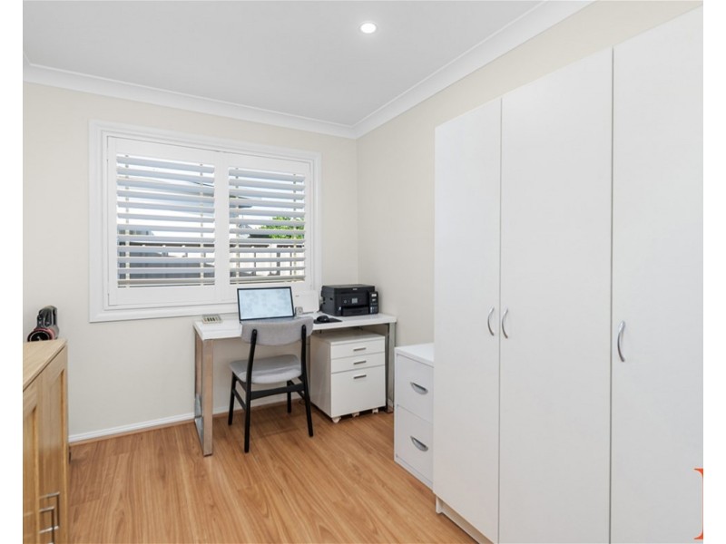 31 First Avenue, Green Point NSW 2251