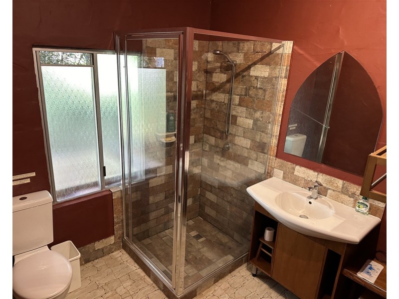 250 Cedar Park Road, Koah QLD 4881