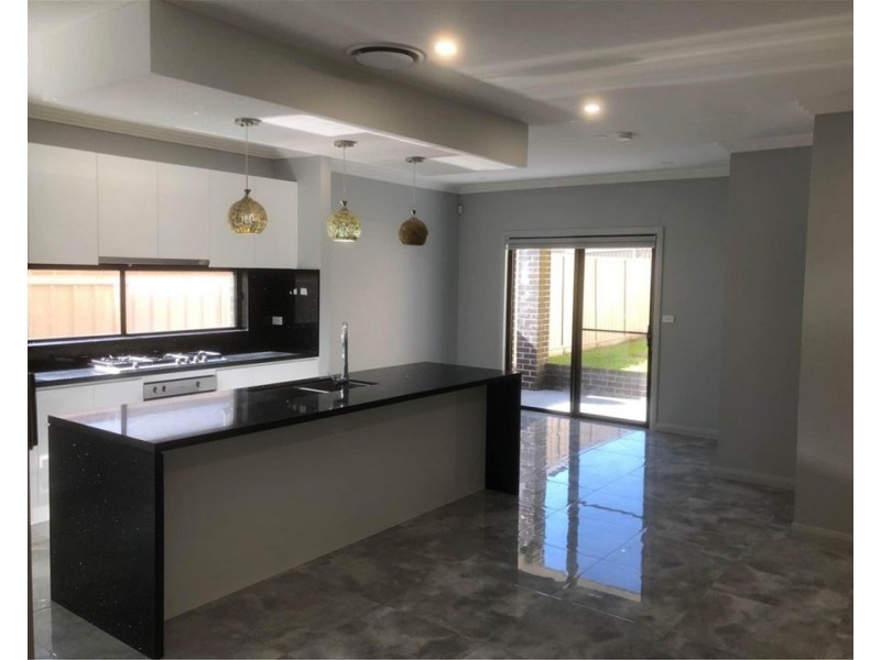 12 Sandra Street, Riverstone NSW 2765