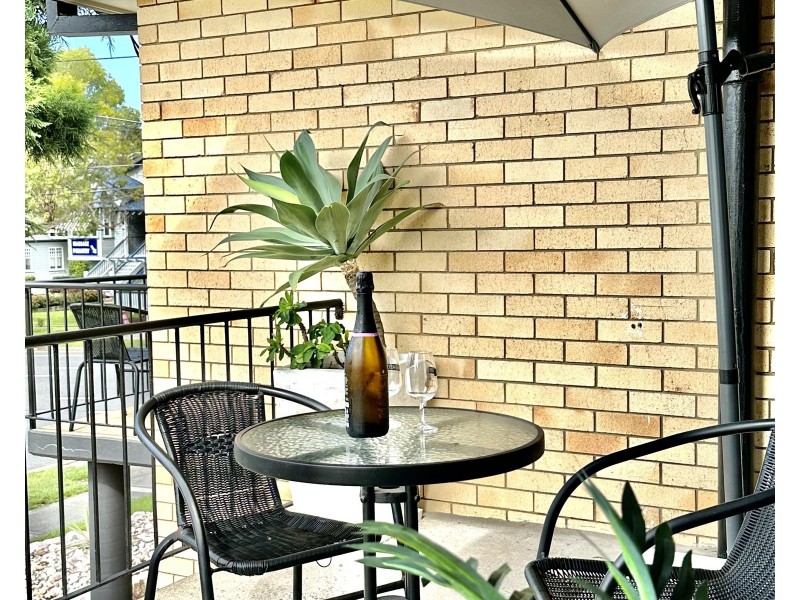 158 Riding Road, Balmoral QLD 4171