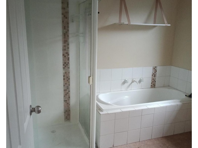 South Kingsville VIC 3015