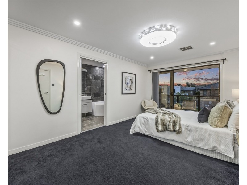 16 Speargrass St, Denham Court NSW 2565