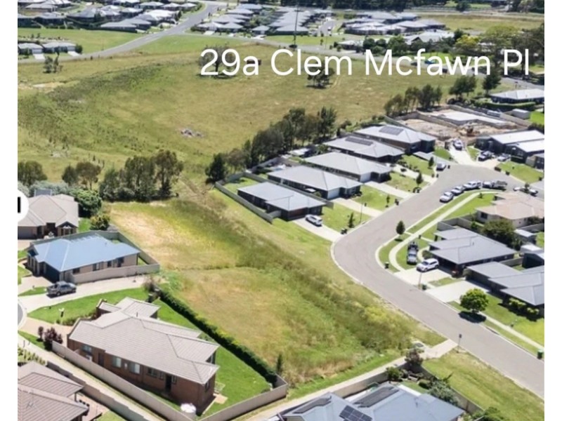 29a Clem Mcfawn Pl, Orange NSW 2800
