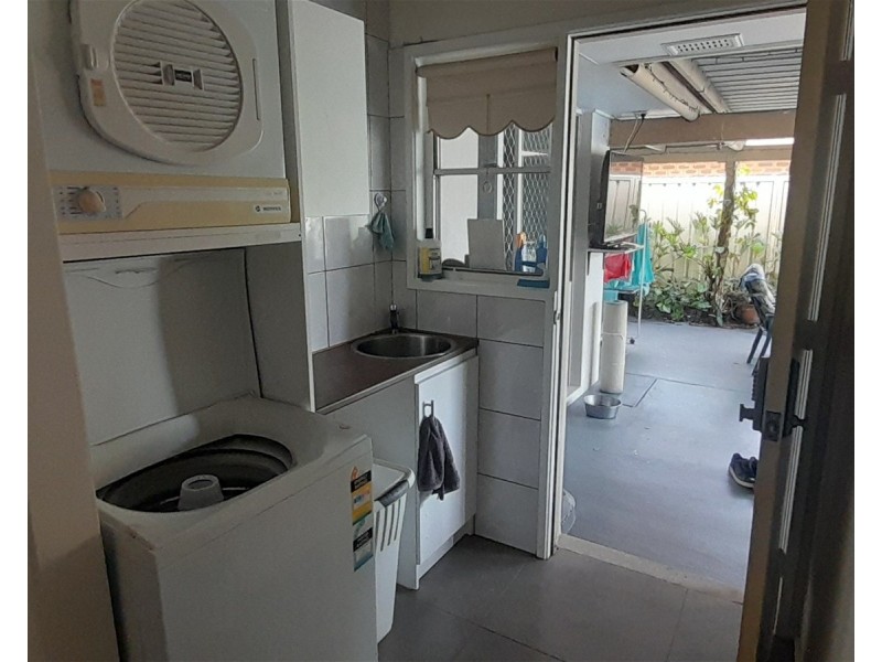 6 Collingwood Drive, Collingwood Park QLD 4301