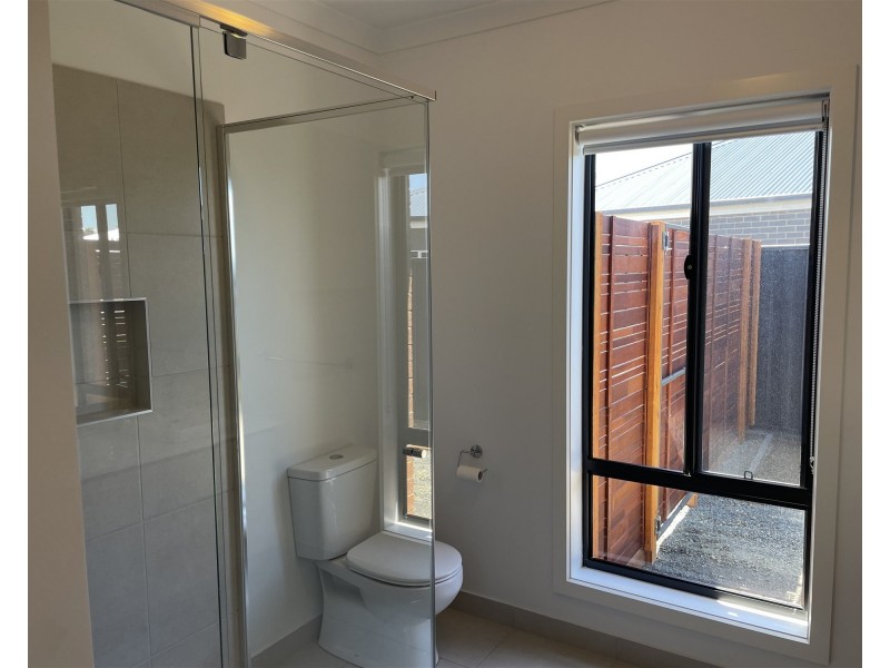 14b Ilfracombe Way, Paynesville VIC 3880