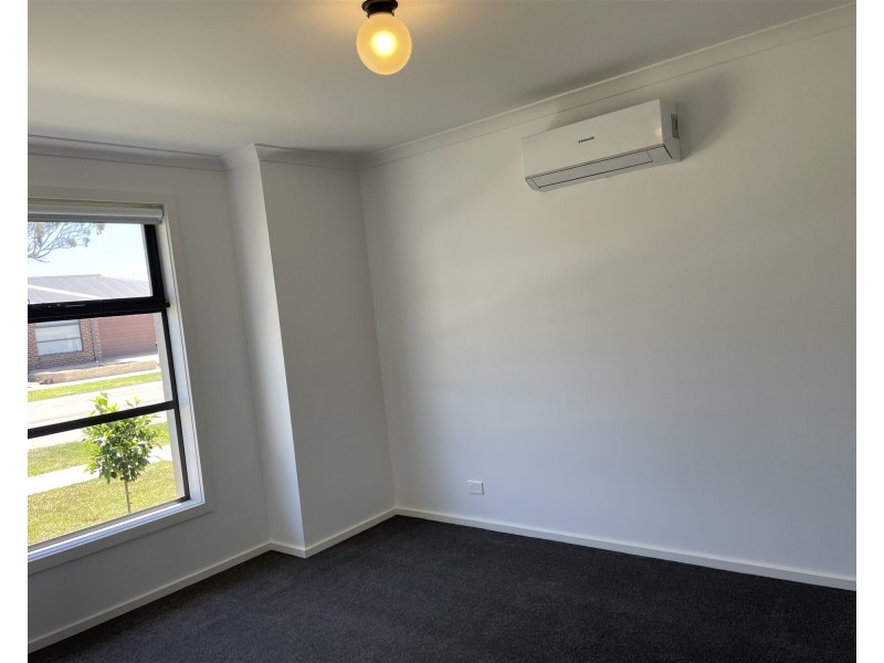 14b Ilfracombe Way, Paynesville VIC 3880