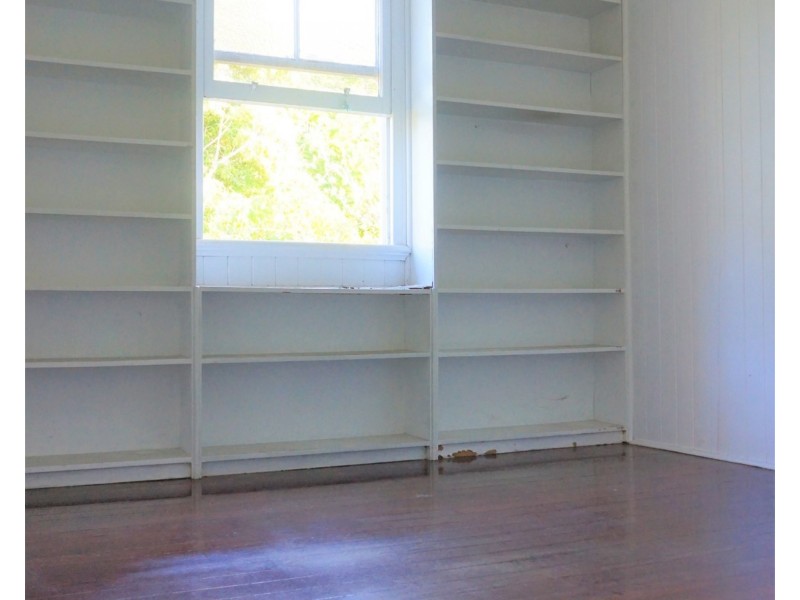 438 Waterworks Road, Ashgrove QLD 4060