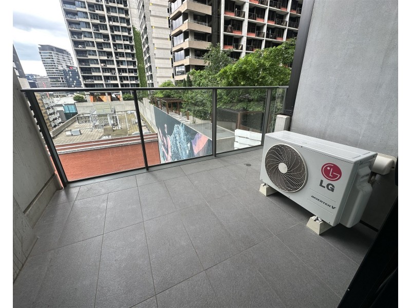 708/11 Rose Lane, Melbourne VIC 3000