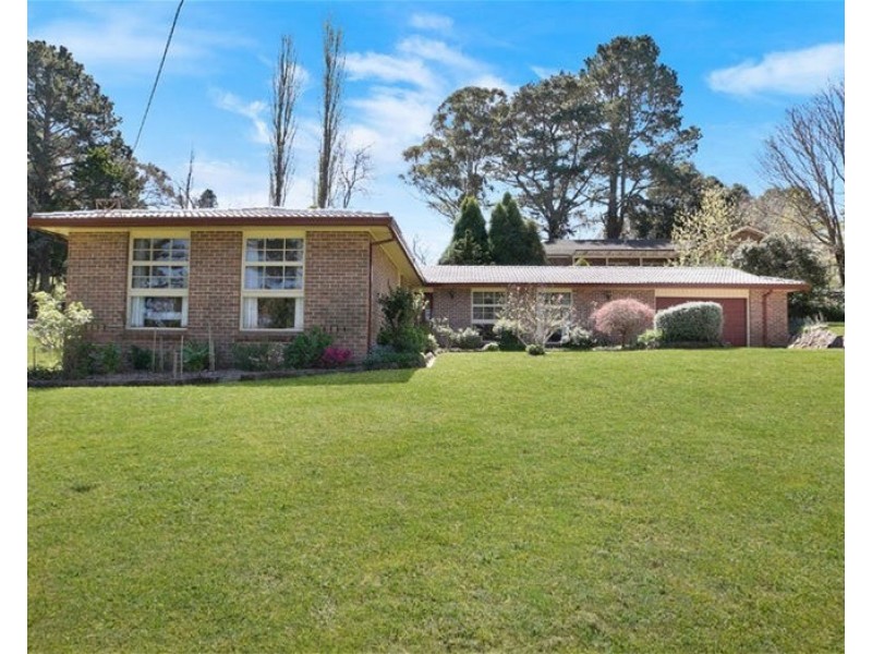 52  Eridge Park Road, Bowral NSW 2576