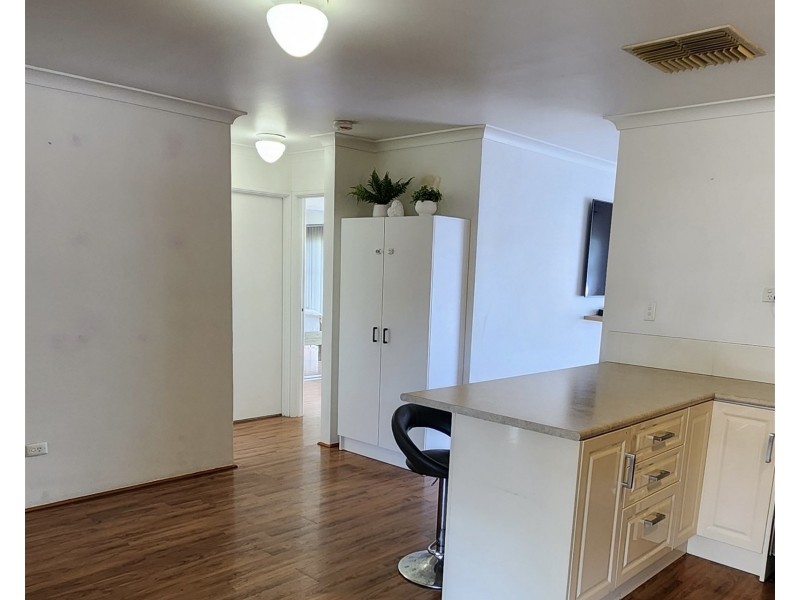 15 Blue Gum Place, Midvale WA 6056