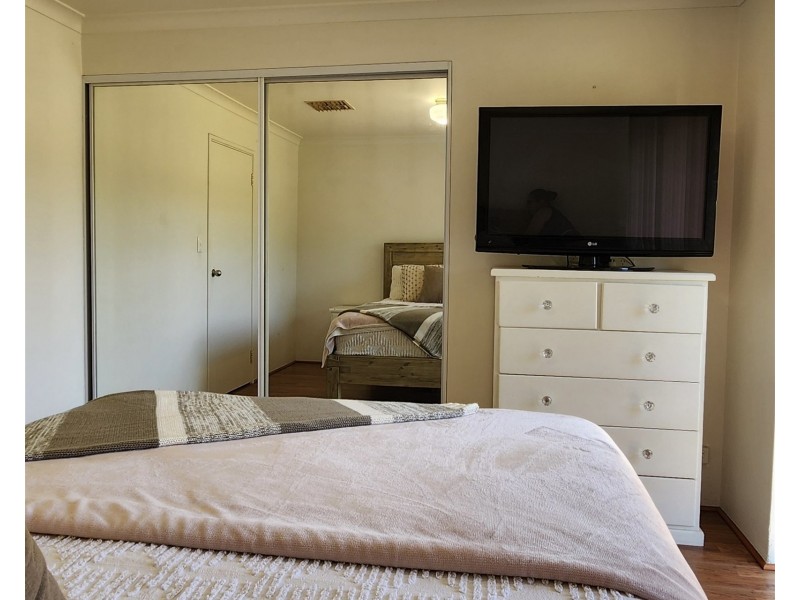 15 Blue Gum Place, Midvale WA 6056