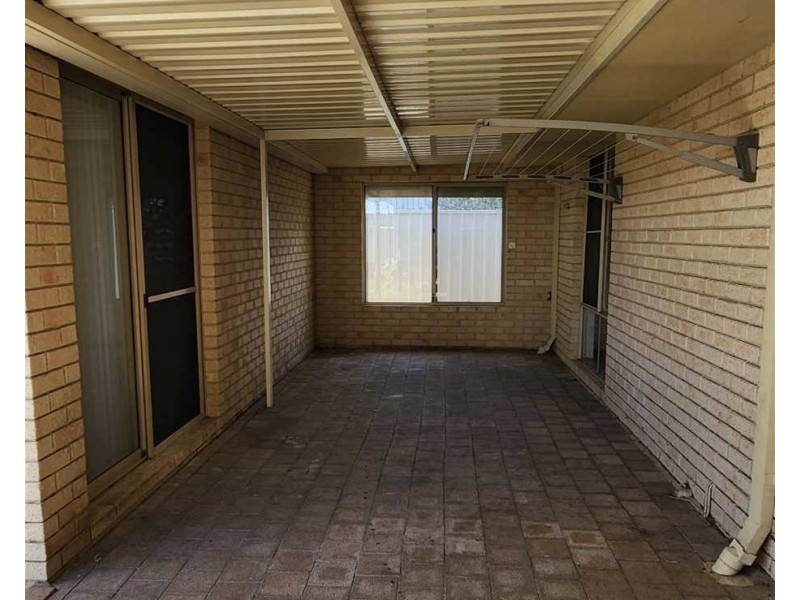 15 Blue Gum Place, Midvale WA 6056