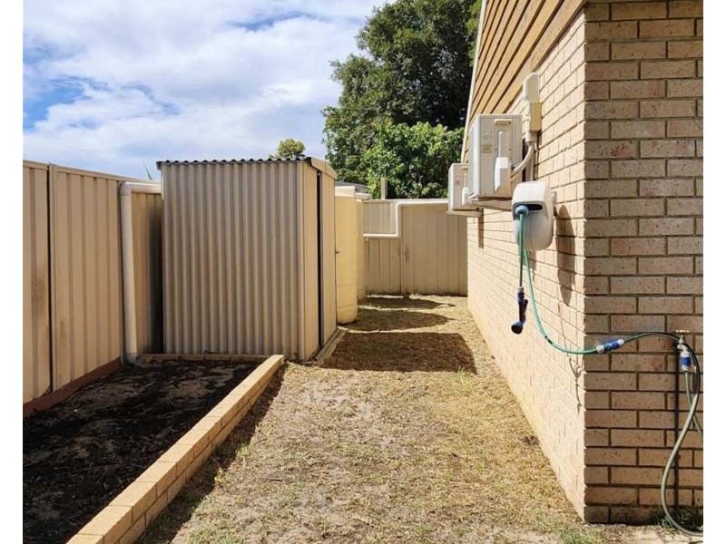 15 Blue Gum Place, Midvale WA 6056
