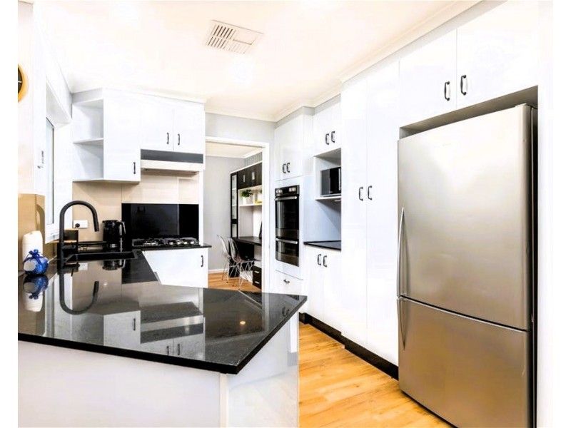 15 smeaton, Banks ACT 2906