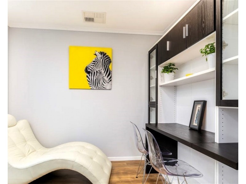 15 smeaton, Banks ACT 2906