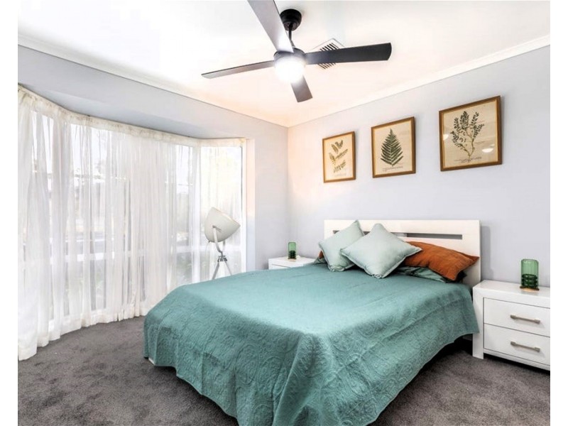 15 smeaton, Banks ACT 2906