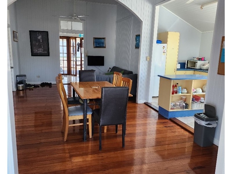 4 Grimshaw Street, Parramatta Park QLD 4870