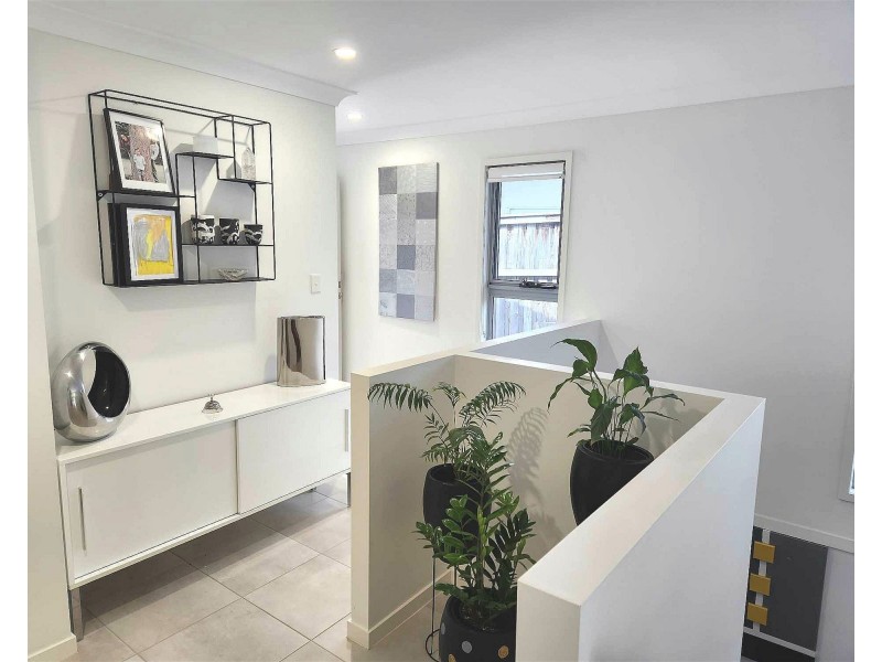 1/16 Tallon Street, Upper Coomera QLD 4209