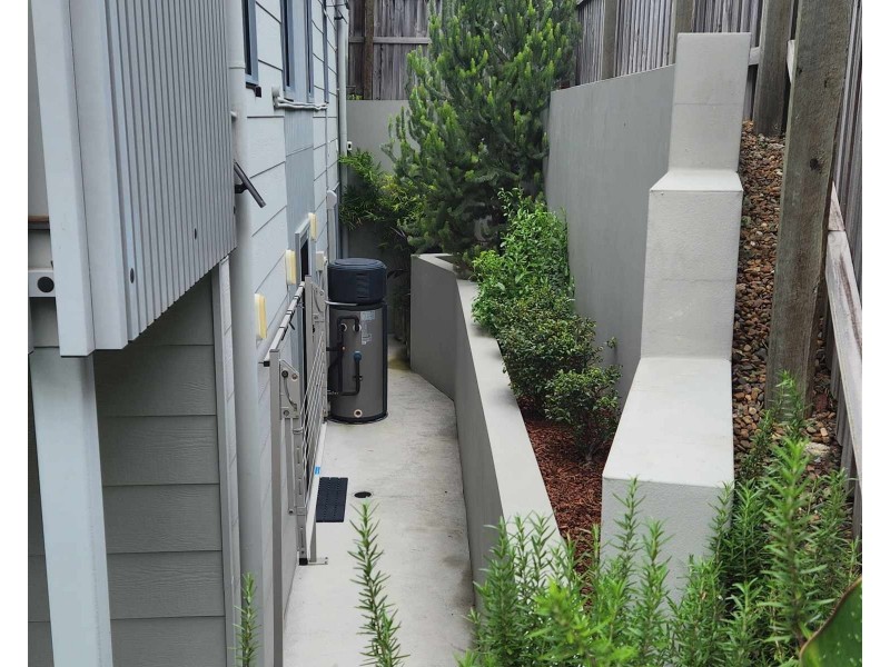 1/16 Tallon Street, Upper Coomera QLD 4209