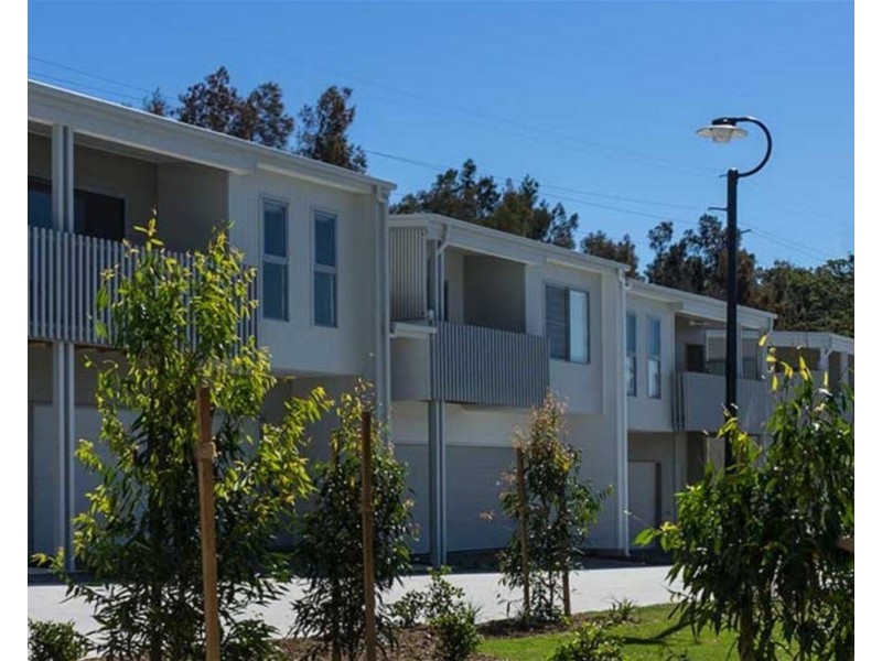 1/16 Tallon Street, Upper Coomera QLD 4209